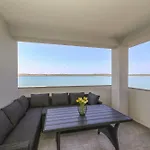 Gazic, No 4 Apartment