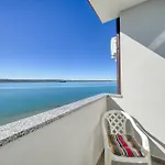 Gazic, No 4 Apartment *