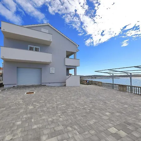 Gazic, No 4 Apartamento